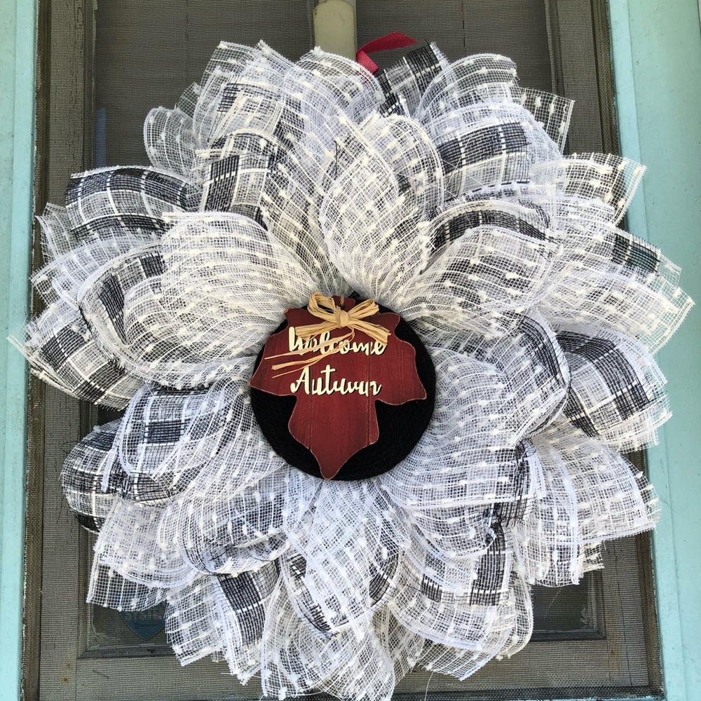 Buffalo check wreath/fall wreath/black and white